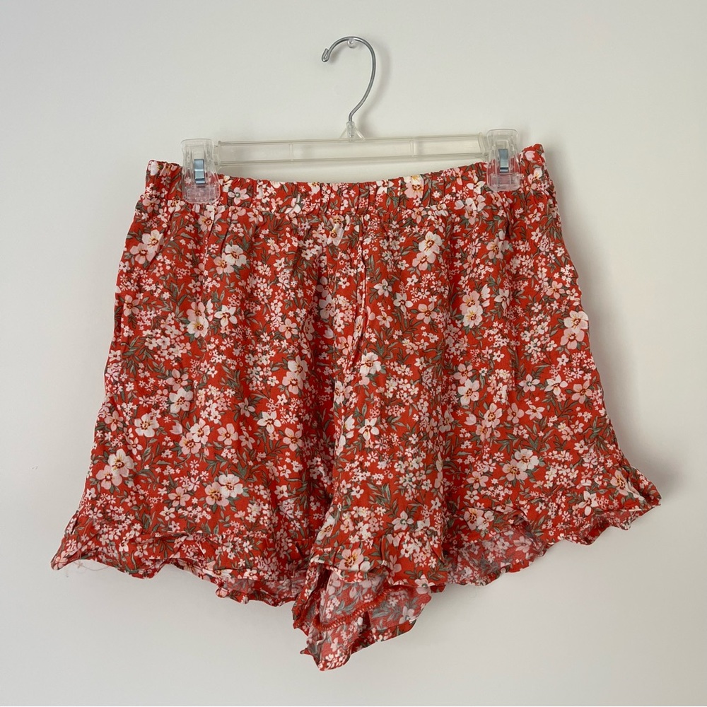American eagle orange floral shorts
